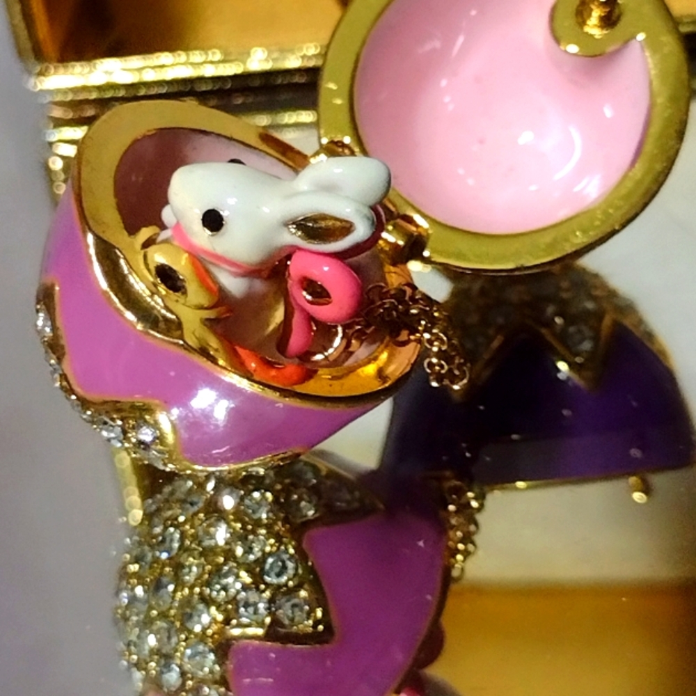 🐇 Juicy Couture Swarovski Crystal Easter🥚🐇 Inside Never Removed From 🎁 NWT